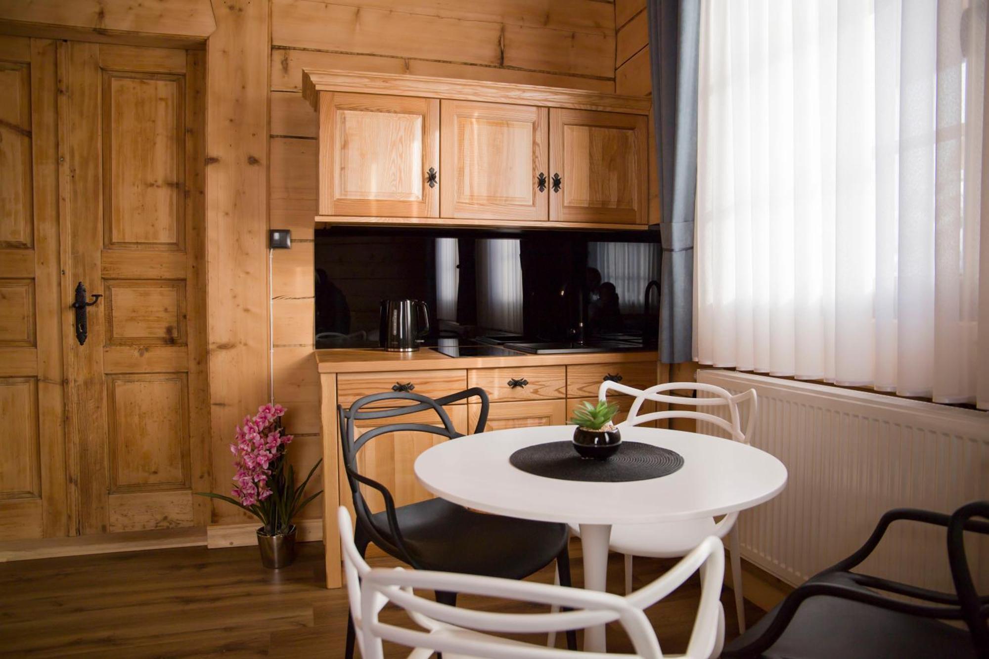 Apartamenty Stare Izby Poronin Room photo